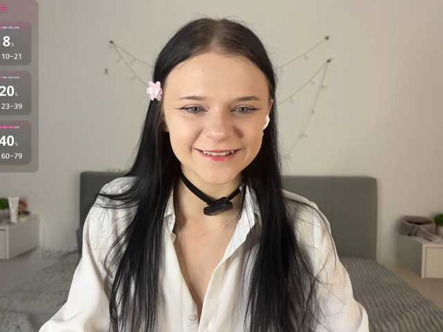 meowcha live cam on BongaCams