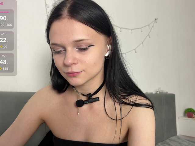 meowcha live cam on BongaCams