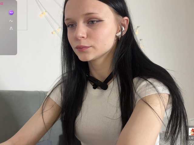 meowcha's BongaCams show and profile