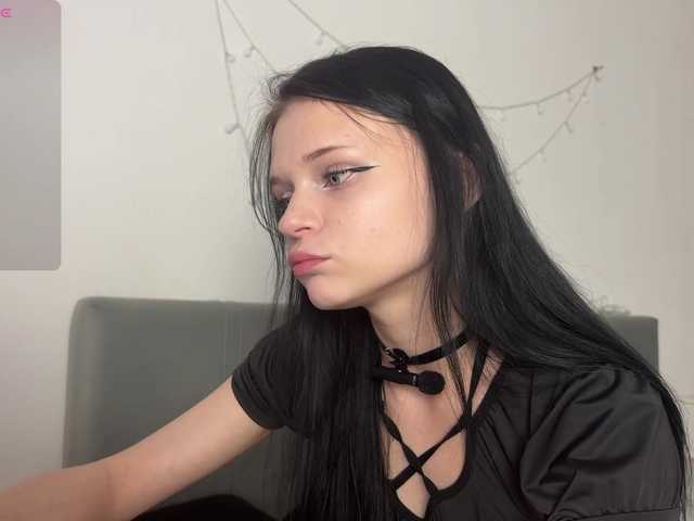 meowcha live cam on BongaCams