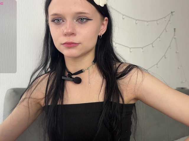 meowcha live cam on BongaCams
