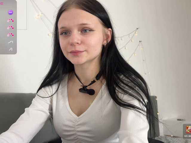 meowcha's BongaCams show and profile