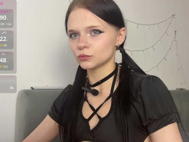 meowcha live cam on BongaCams