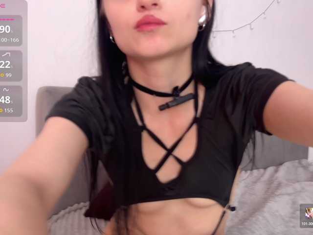 meowcha live cam on BongaCams