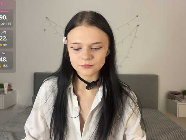 meowcha live cam on BongaCams