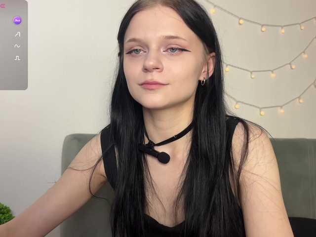 meowcha live cam on BongaCams