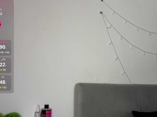 meowcha live cam on BongaCams