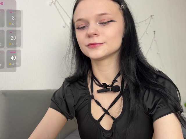 meowcha live cam on BongaCams