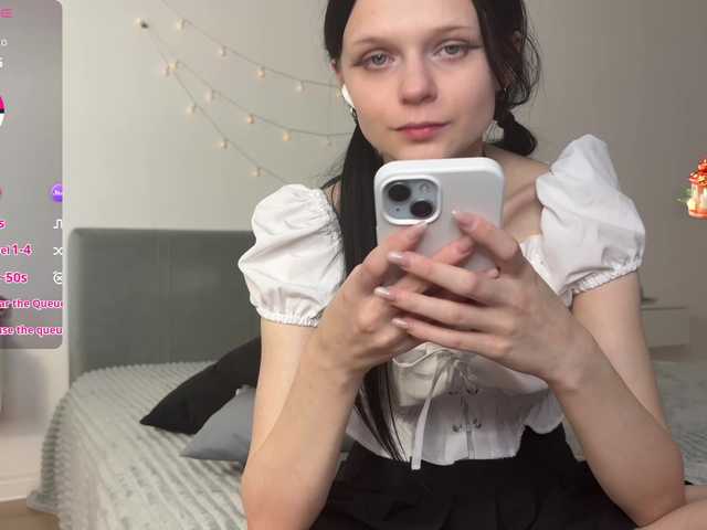 meowcha live cam on BongaCams