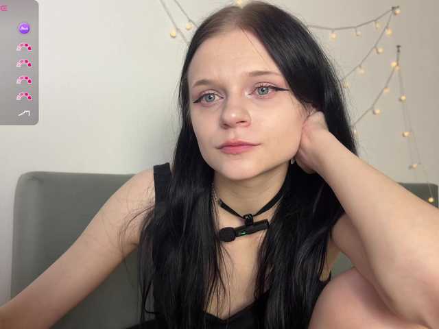 meowcha live cam on BongaCams
