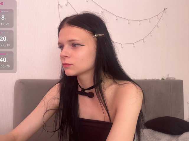 meowcha live cam on BongaCams