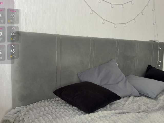 meowcha live cam on BongaCams