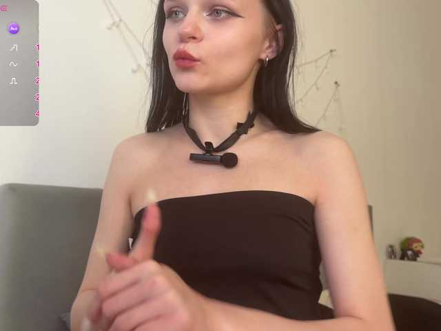 meowcha live cam on BongaCams