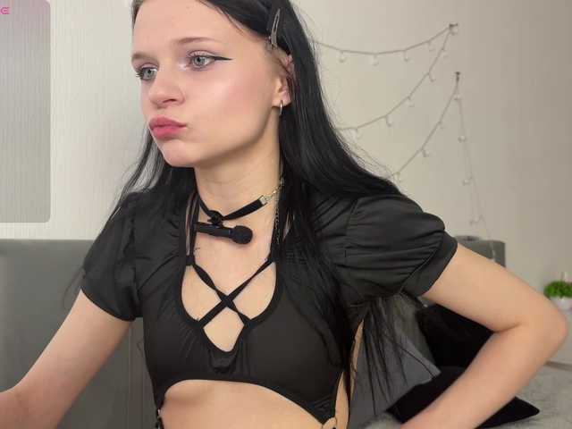 meowcha live cam on BongaCams