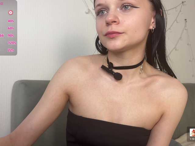 meowcha live cam on BongaCams