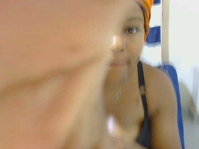 Brazdoll live cam on BongaCams