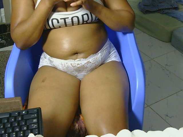 Brazdoll live cam on BongaCams