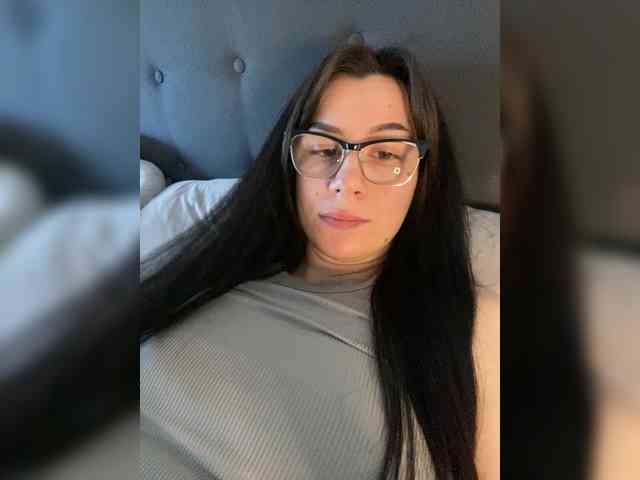 AnneBrunette6 webcam