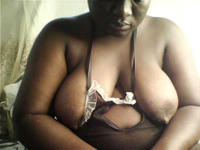 Blackgally233 live webcam show