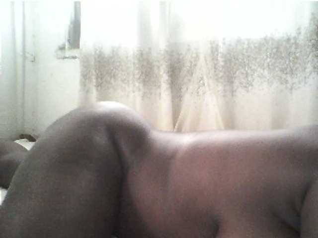Blackgally233 live cam on BongaCams