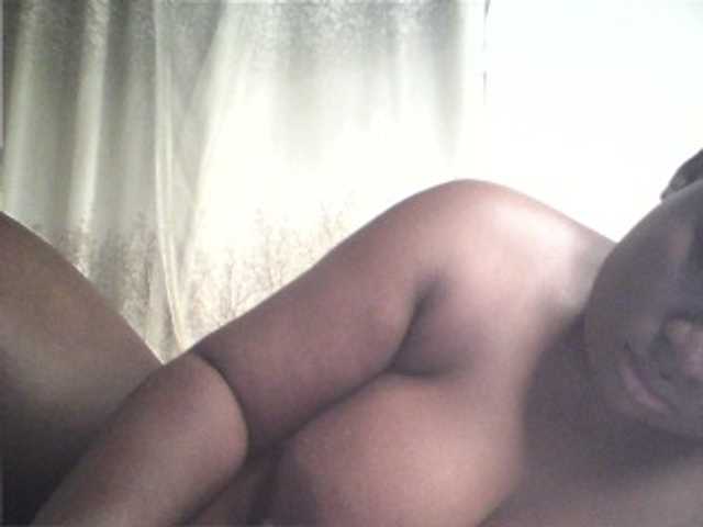 Blackgally233 live cam on UnifiedCams