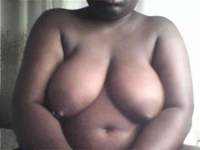 Blackgally233 webcam