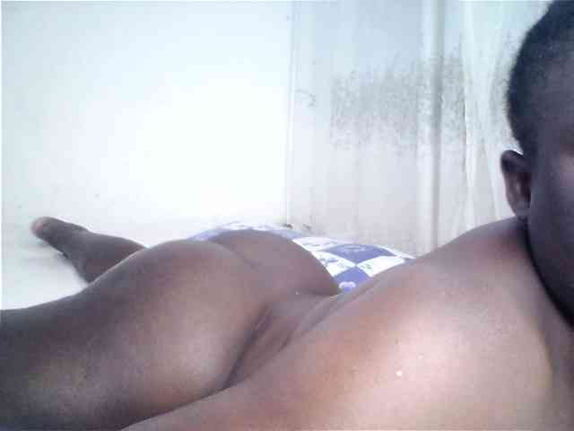 Blackgally233 Live Webcam on BongaCams
