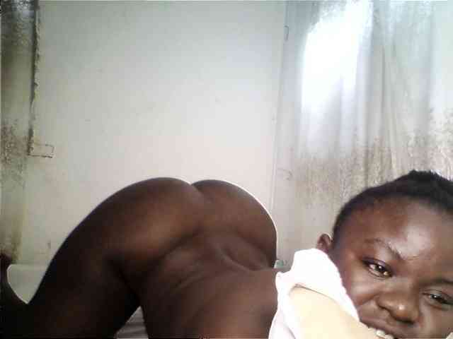 Blackgally233 webcam