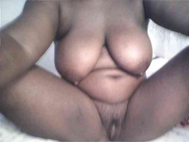 Blackgally233 webcam