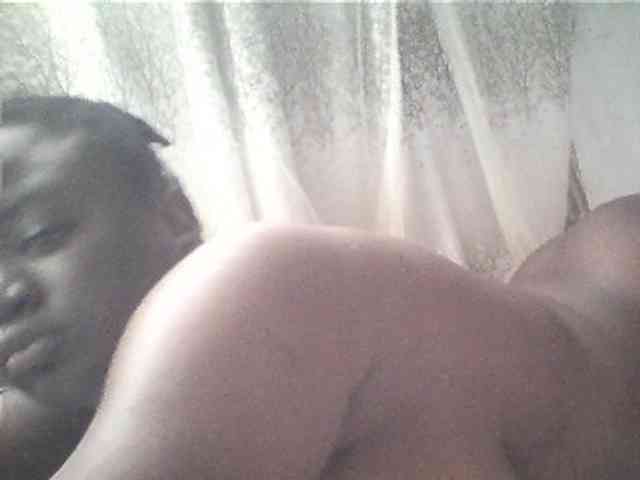 Blackgally233 webcam