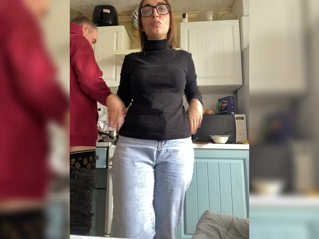 VS903 — live couple cam