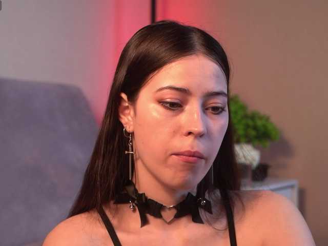 Kalinali live cam on BongaCams