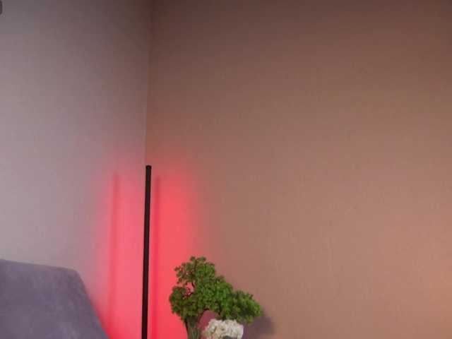 Kalinali live cam on BongaCams