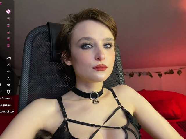 RebeGoldNoir