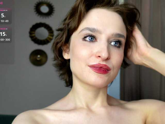 RebeGoldNoir