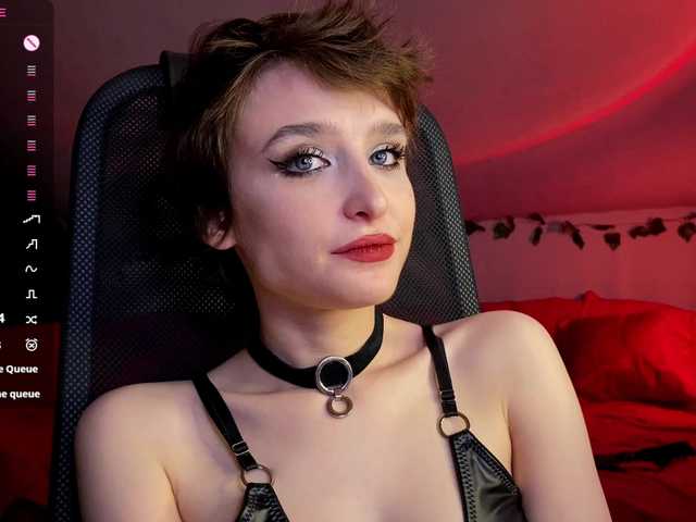RebeGoldNoir