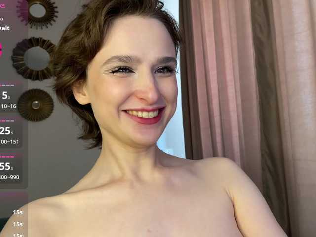 RebeGoldNoir live cam on BongaCams