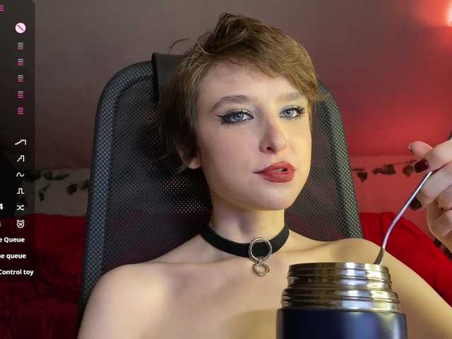 RebeGoldNoir