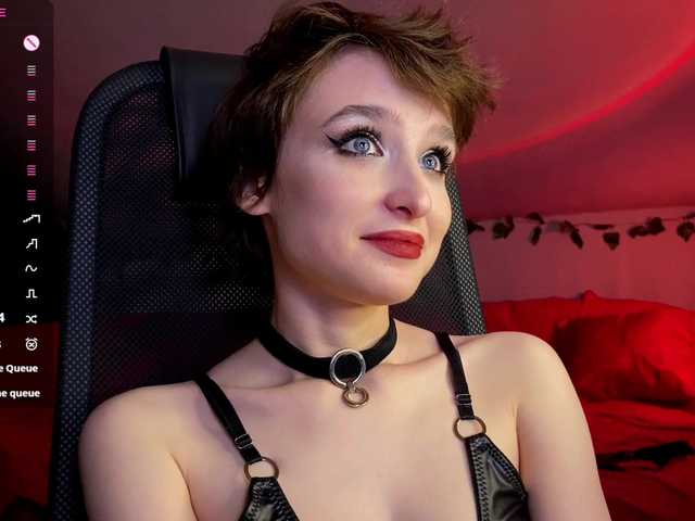 RebeGoldNoir