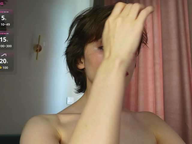 RebeGoldNoir live cam on