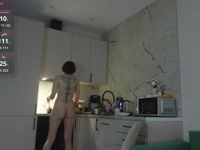 RebeGoldNoir live cam on BongaCams
