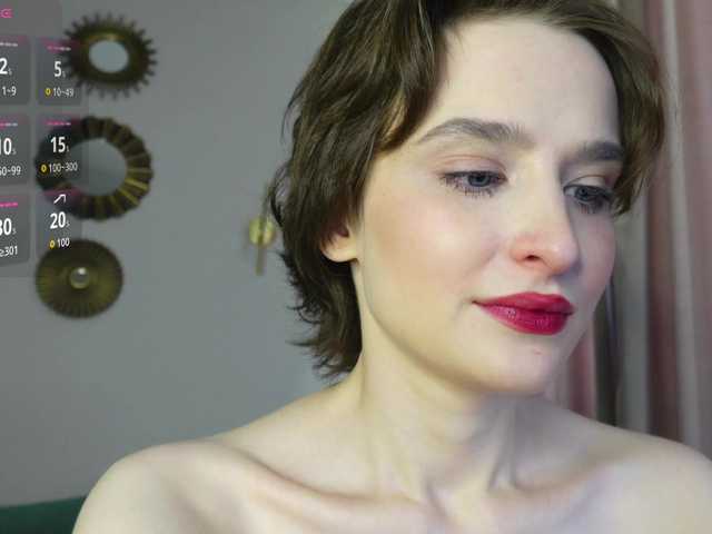 RebeGoldNoir live cam on BongaCams