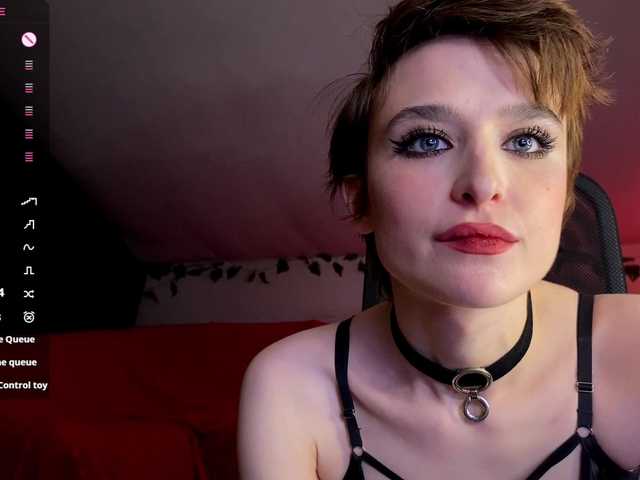 RebeGoldNoir