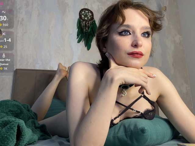 RebeGoldNoir