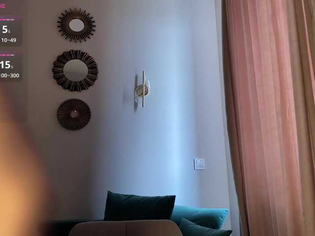 RebeGoldNoir live cam on BongaCams