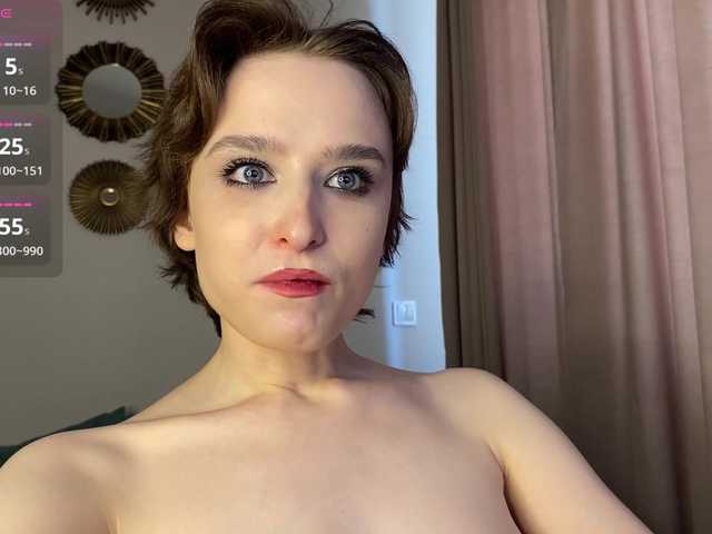 RebeGoldNoir
