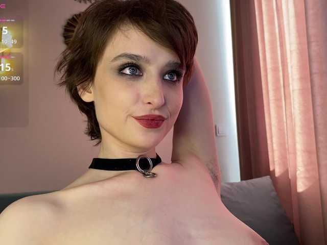 RebeGoldNoir live cam