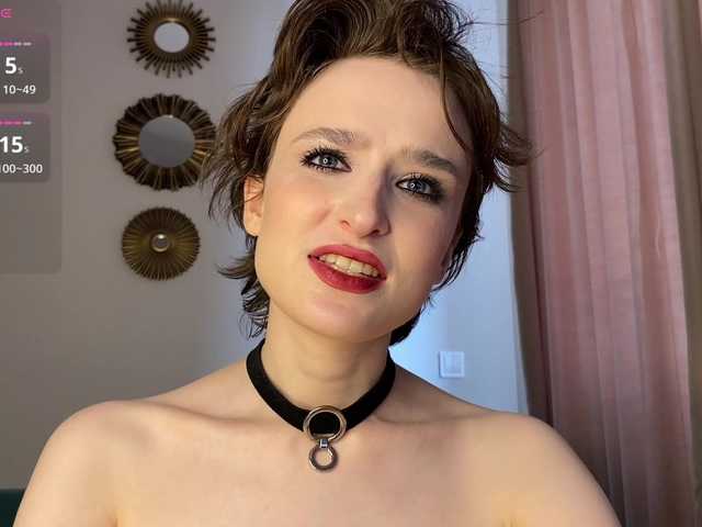RebeGoldNoir live cam on BongaCams