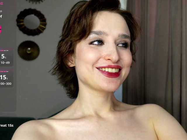 RebeGoldNoir live cam on BongaCams