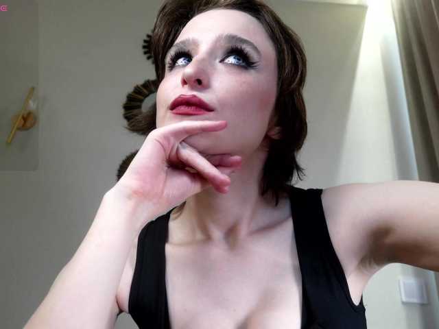 RebeGoldNoir